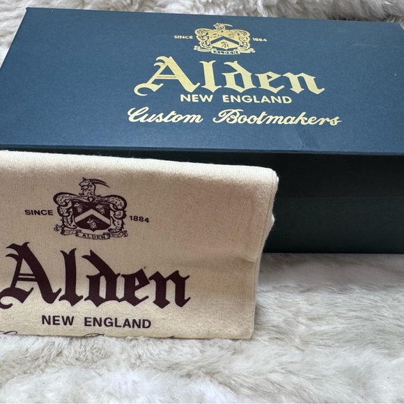 Alden Men’s Dark Brown Leather Full Strap Slip-On Loafers Size 10.5C - Picture 9 of 11